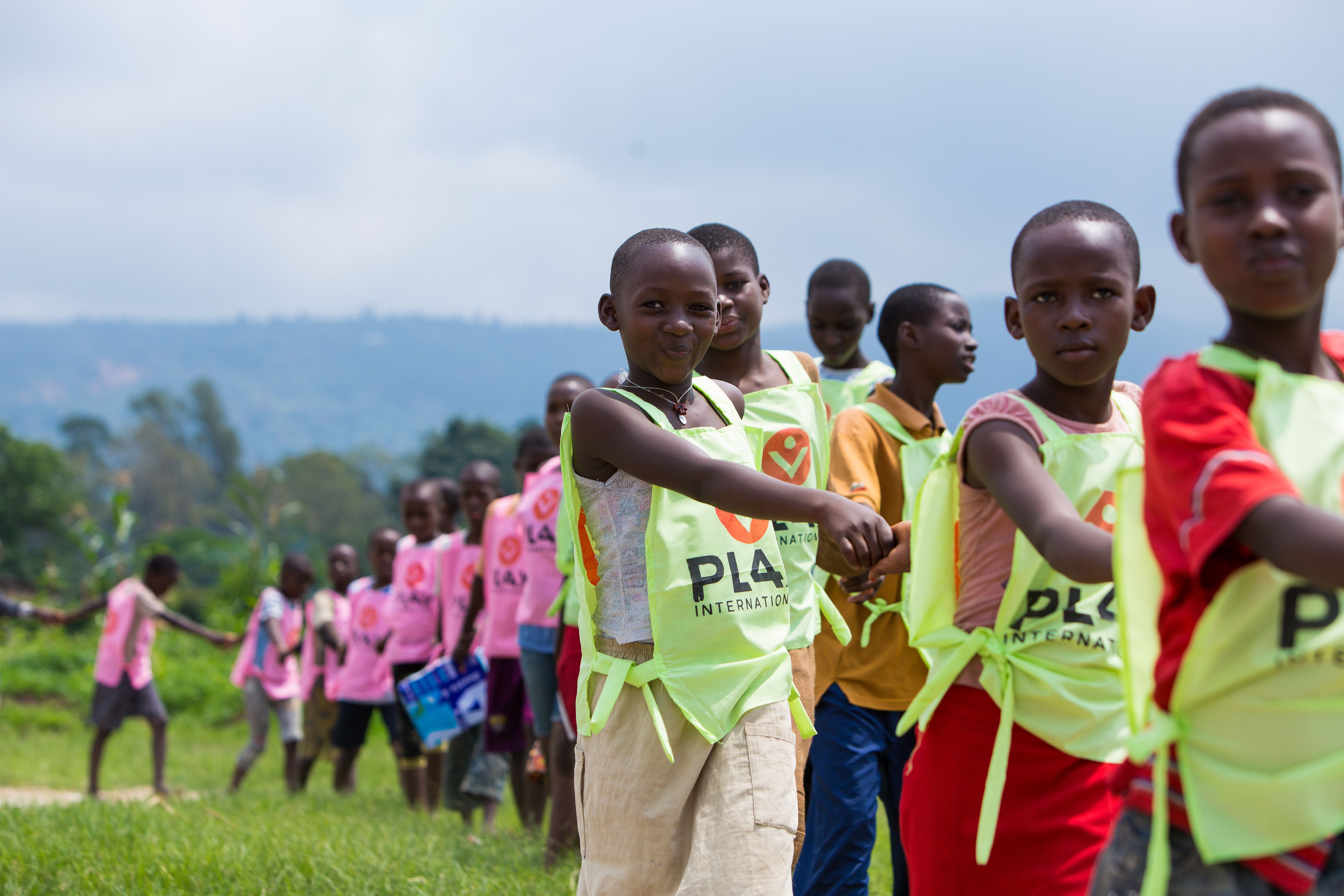 Sur le chemin de l'école au Burundi